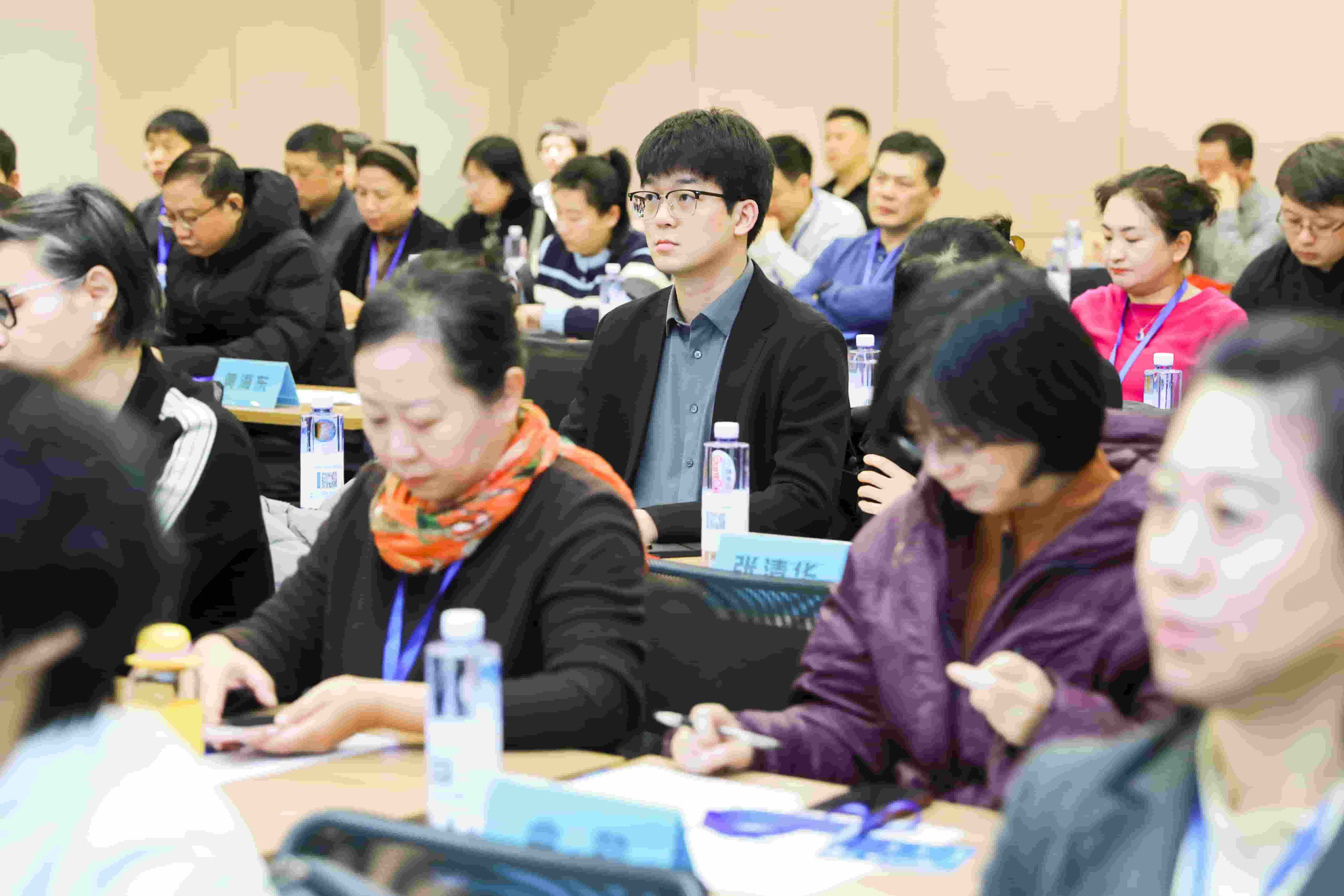 辽宁省老年医学学会眼科学分会成立 才娜院长当选主任委员